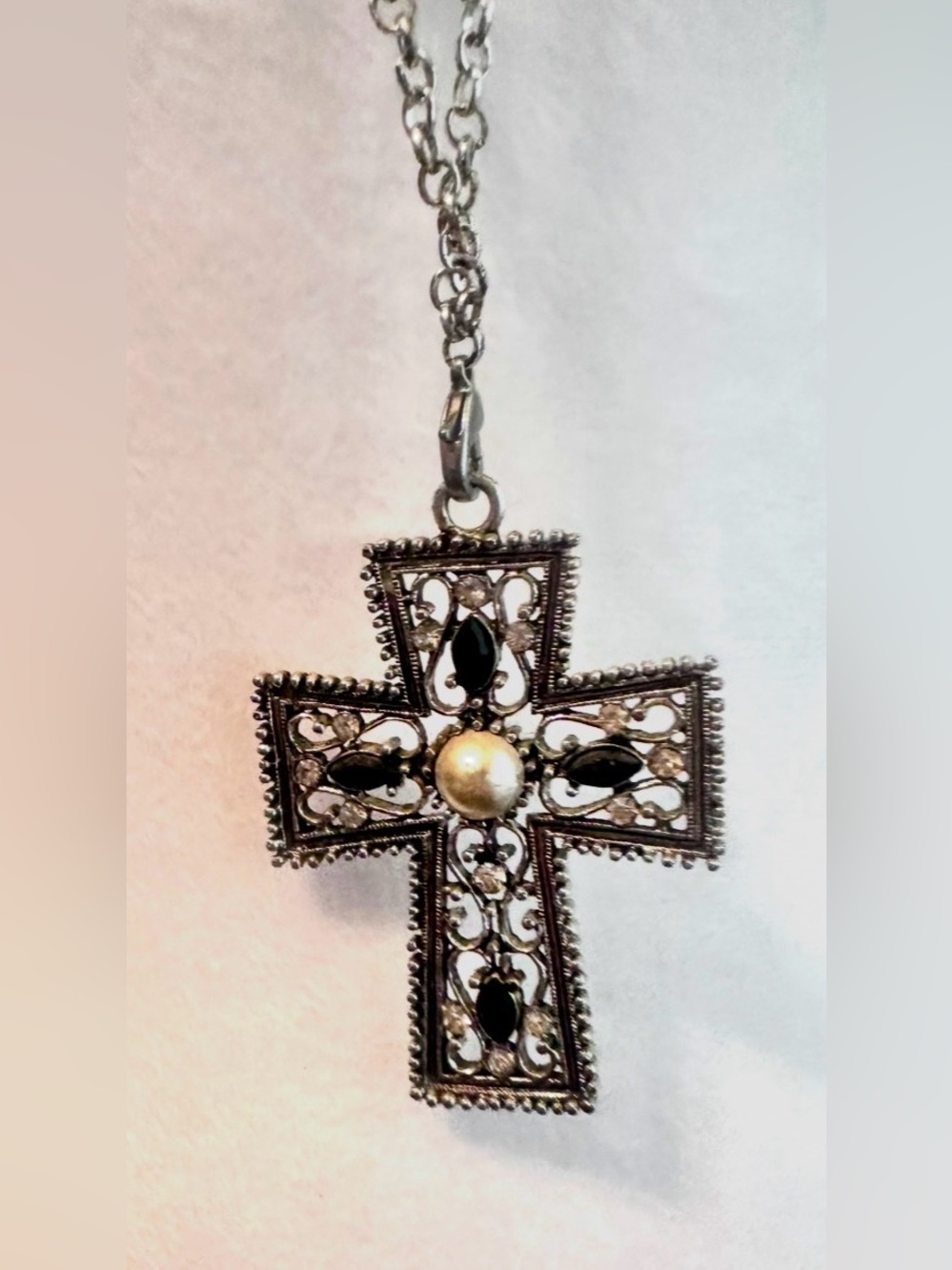 #JC24 Sophisticated Silver Cross Pendant Necklace